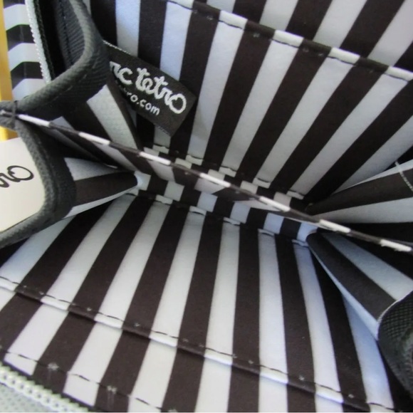 MARC TETRO Full Zip Bull Dog Wristlet CHOICE Red or Black Saffiano Leather NIB - Picture 10 of 17